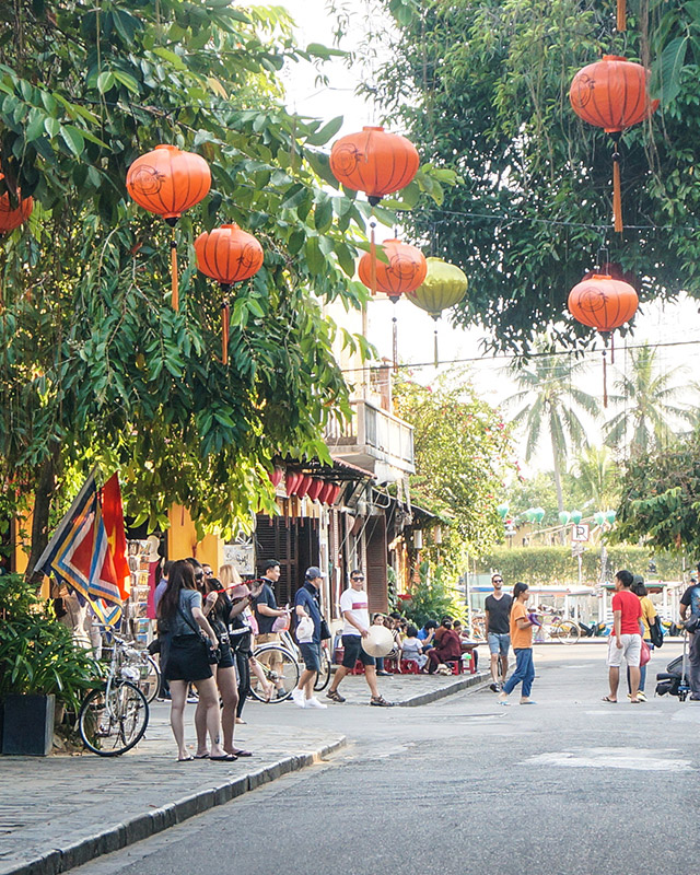 Indochina pedestrians crossing the street